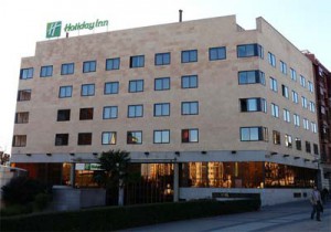 Holiday_Inn_Piramides